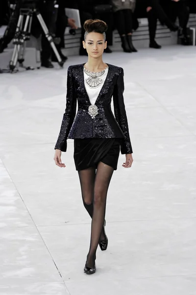 Look 52